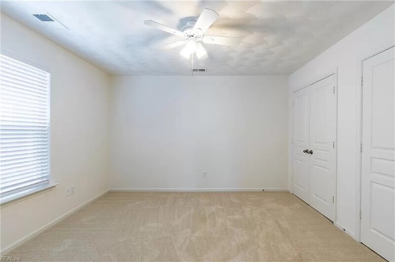 Building Photo - 2166 Humphreys Dr