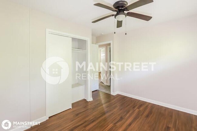 Building Photo - 1404 SW PEGGY CIRCLE, LEES SUMMIT, MO 64081