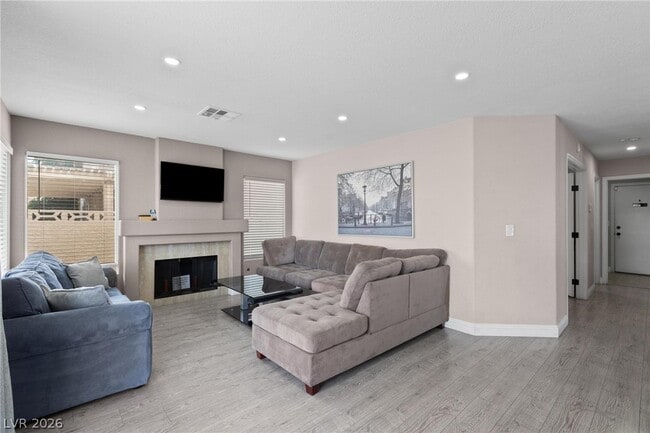 Building Photo - 3402 Classic Bay Ln