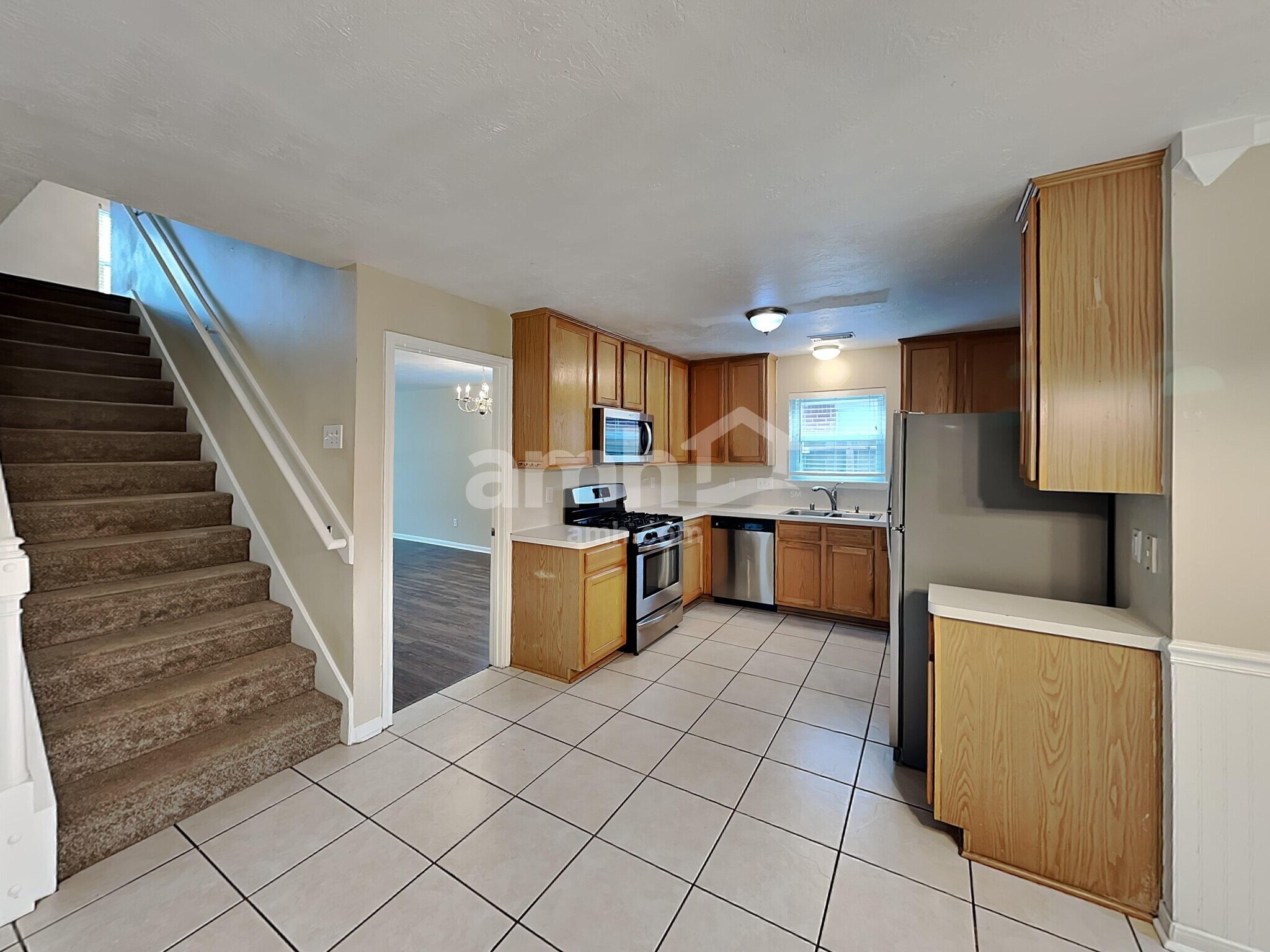 Building Photo - 26887 Castlecliff Ln