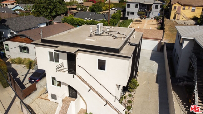Building Photo - 1130 Crocker St