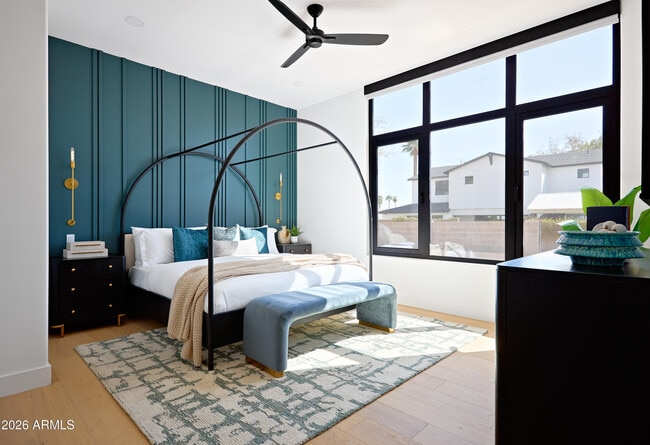 Building Photo - 4207 E Campbell Ave