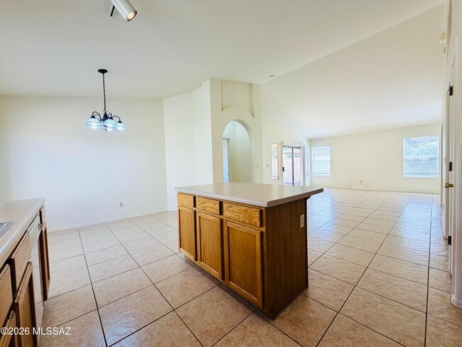 Building Photo - 8980 E Marci Lynne Way