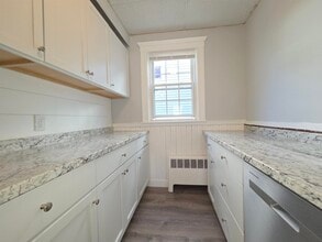 Building Photo - 48-50 Prince St