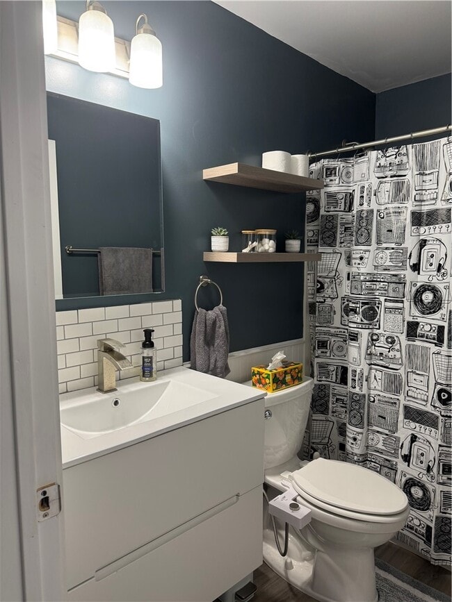 Building Photo - 548 Pinnacle Rd