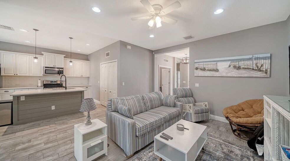 Building Photo - 11773 Forest Park Cir
