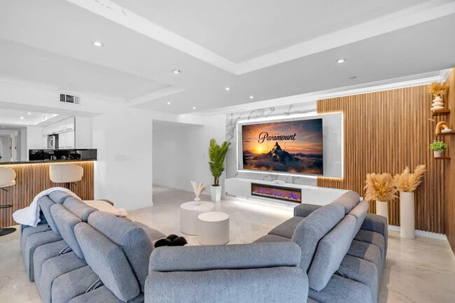 Building Photo - 468 Golden Isles Dr