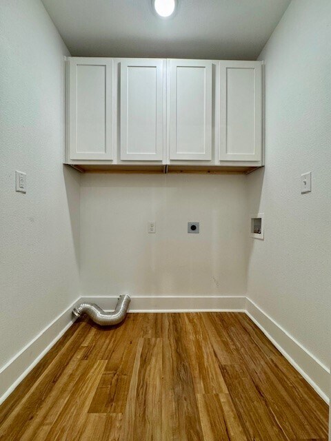 Building Photo - 1204 Nedra Dr