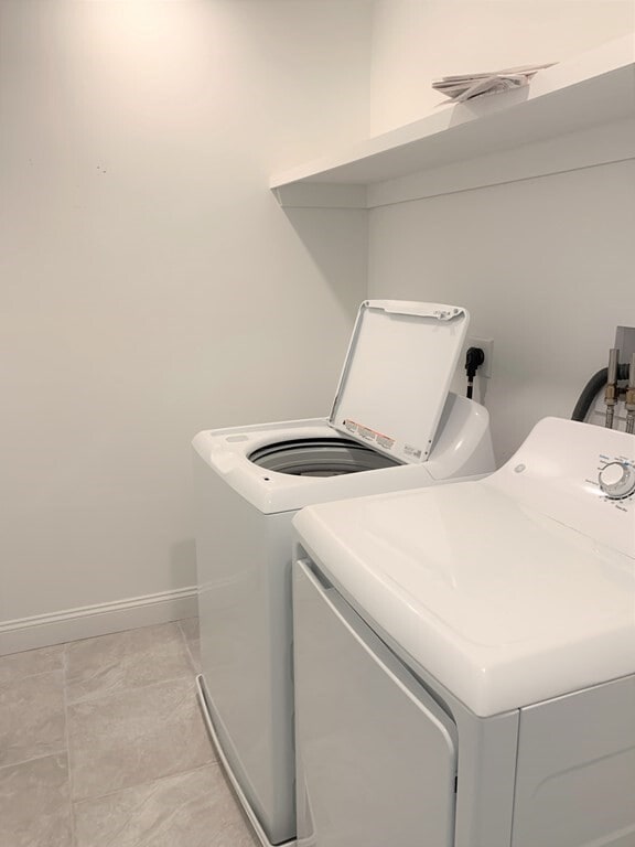 Building Photo - 1 Broadway Ave