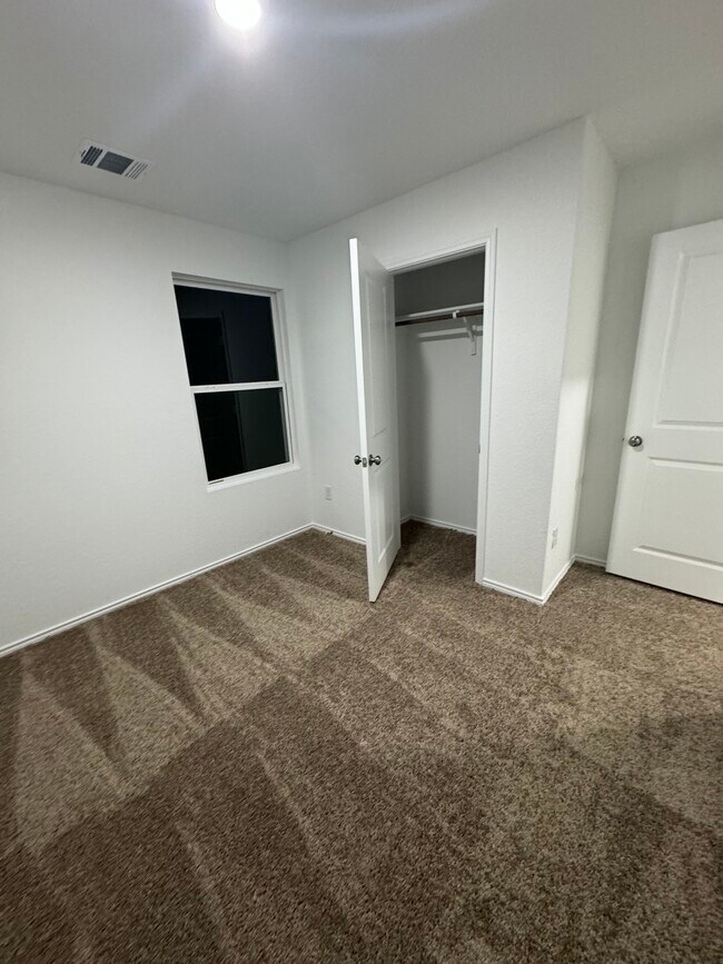 Building Photo - 7646 Chancery Gate