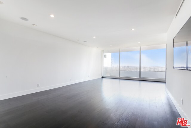 Building Photo - 1100 Alta Loma Rd