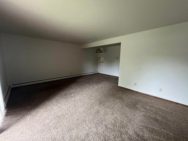 Building Photo - 6155 W Cold Spring Rd