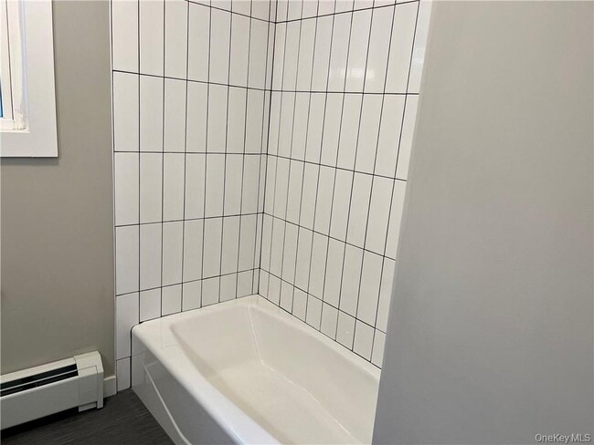 Building Photo - 46 Sunset Dr