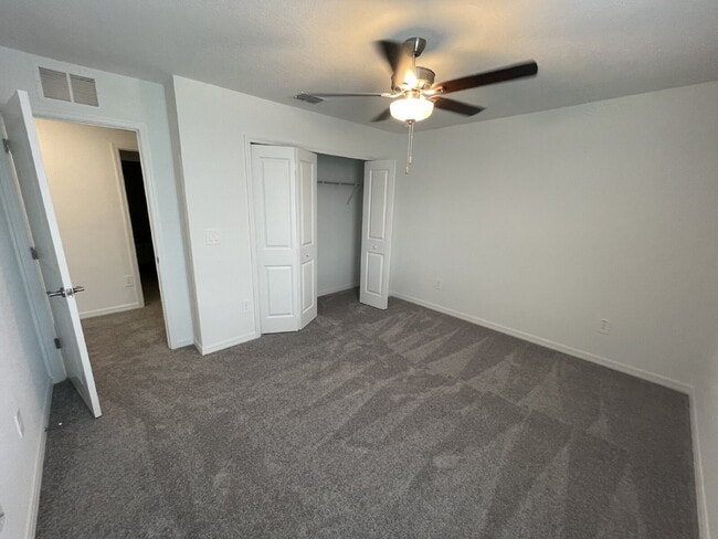 Building Photo - 11592 Radiant Shr Lp