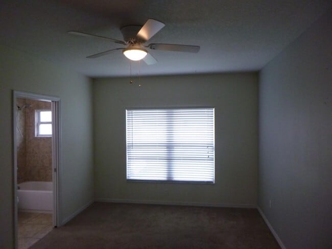 Building Photo - 36826 Annika Way