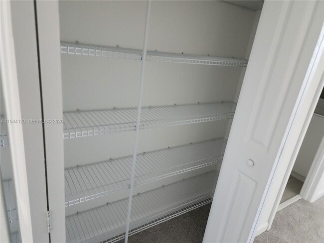 Building Photo - 2468 SE 24th Terrace