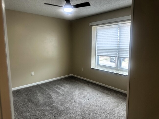Building Photo - 413 Sea Rover Ln NW