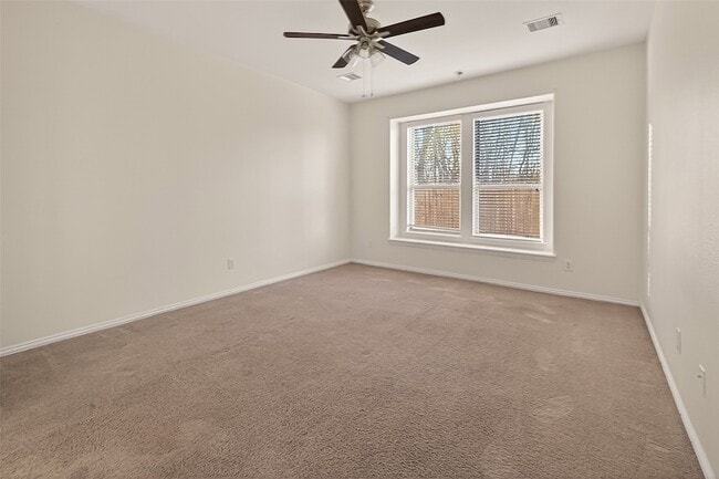 Building Photo - 12102 City Trek Ln