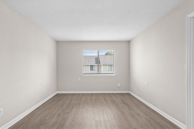Building Photo - 3555 SC-544