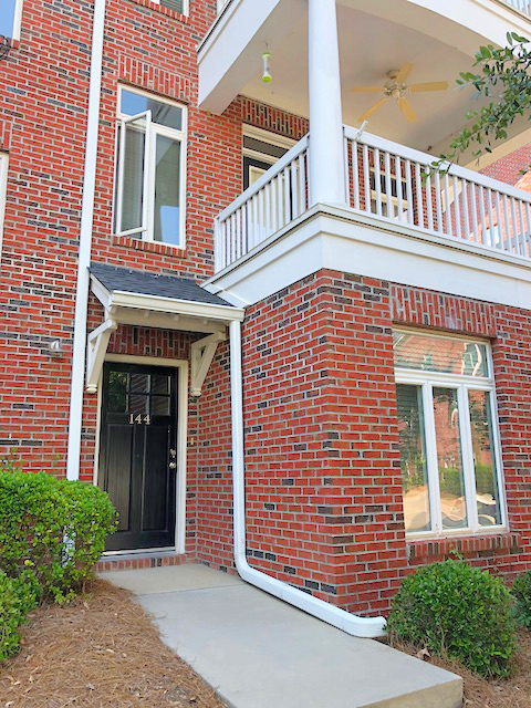 Primary Photo - 3 Story Townhome Overlooking The Savannah ...