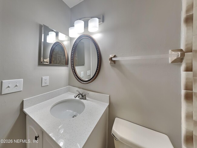 Building Photo - 3121 Southwell Ct