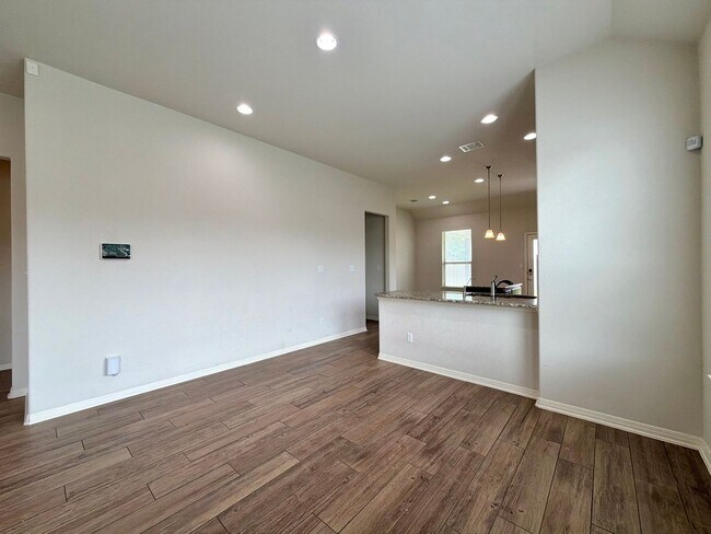 Building Photo - 877 Centerra Hills Cir
