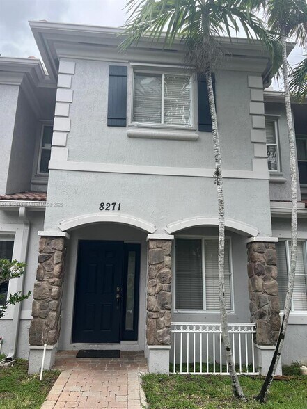Primary Photo - 8271 SW 29th St