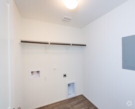 Building Photo - Spacious 4-Bedroom Home with Open Floor Pl...