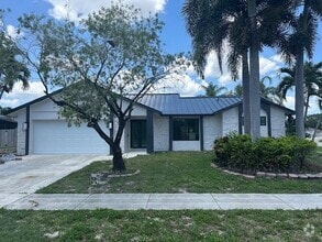 Building Photo - 860 Brightwood Way