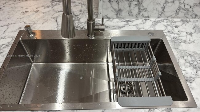 Building Photo - 7303 NW 57th Pl