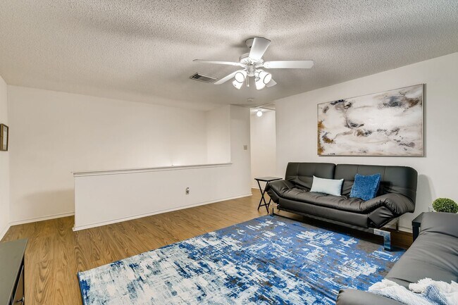 Building Photo - BEAUTIFUL HOME  |  OPEN CONCEPT  |  3 LIVING AREAS  |  FURNISHED OPTION  |  NEAR SCHOOLS & SHOPPING