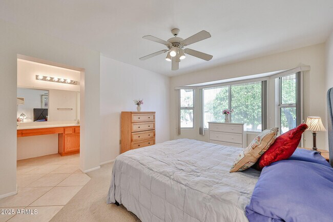 Building Photo - 14518 W Heritage Dr