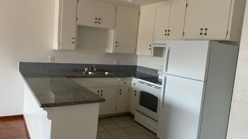 Building Photo - 6250 Holabird St