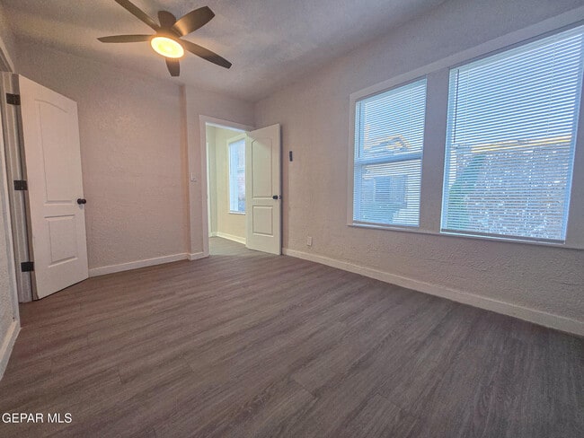 Building Photo - 3518 Sacramento Ave