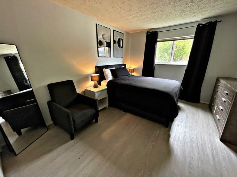 Building Photo - 2777 Blue Rock Rd