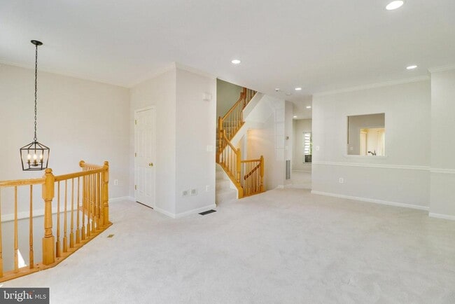 Building Photo - 4037 Fairfax Center Hunt Trail