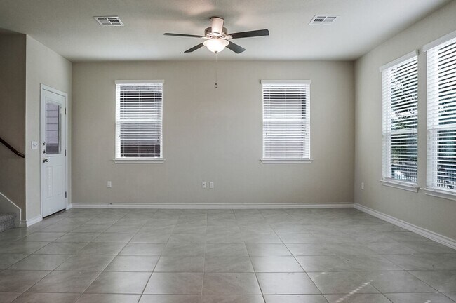 Building Photo - 5306 Golden Canary Ln