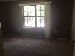 bed room - 35 Greenwich Dr