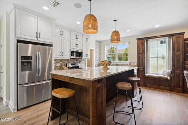 Building Photo - 316 Coral Gables St