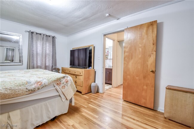 Building Photo - 5134 Harmony Ln