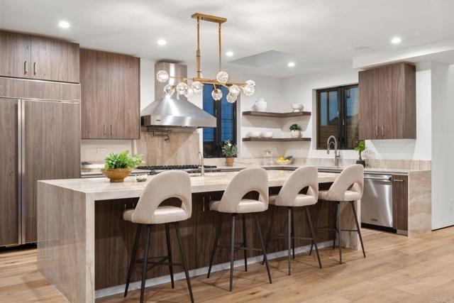 Building Photo - 5610 Bellevue Ave