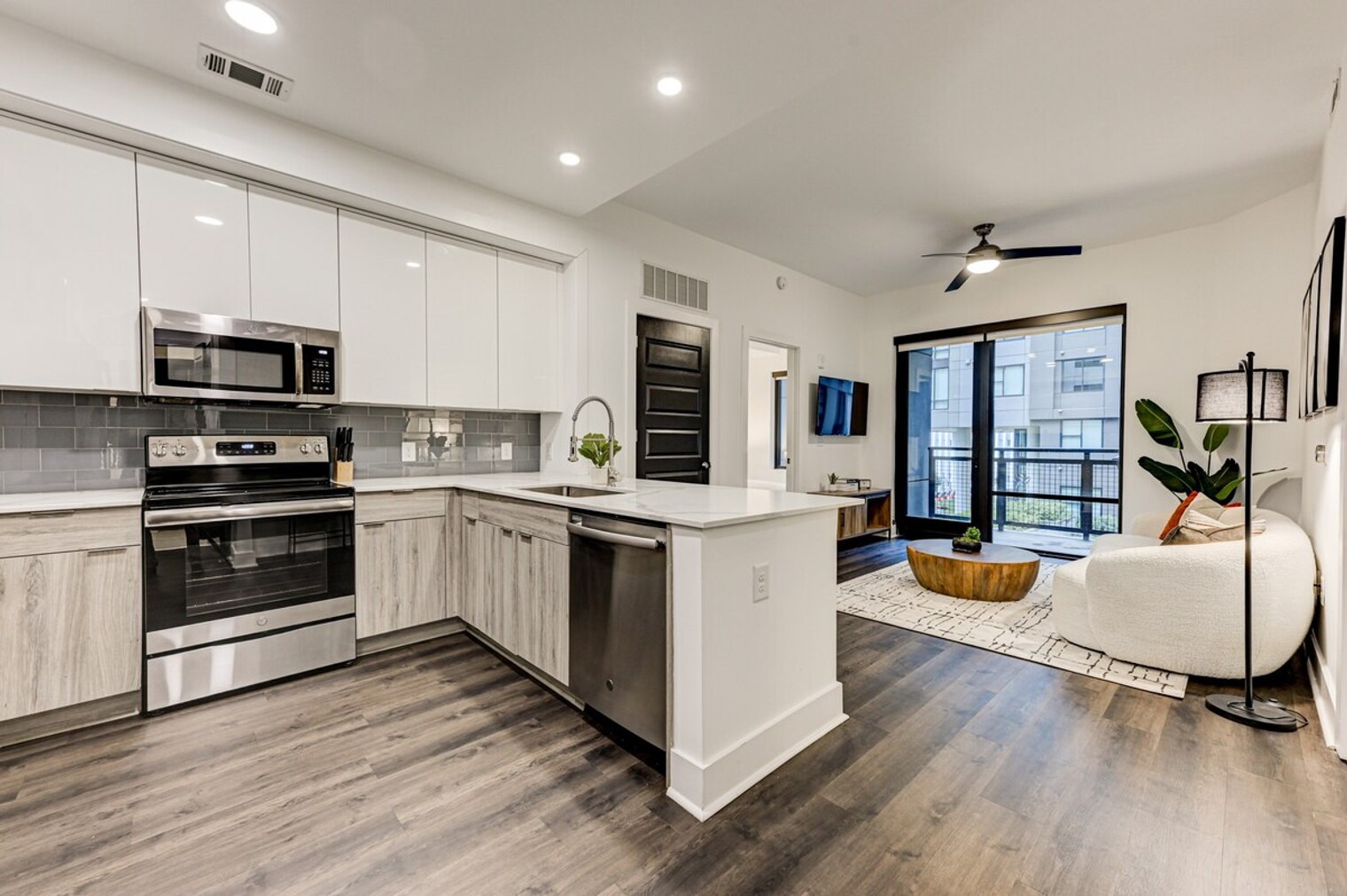 Building Photo - 1812 US-19