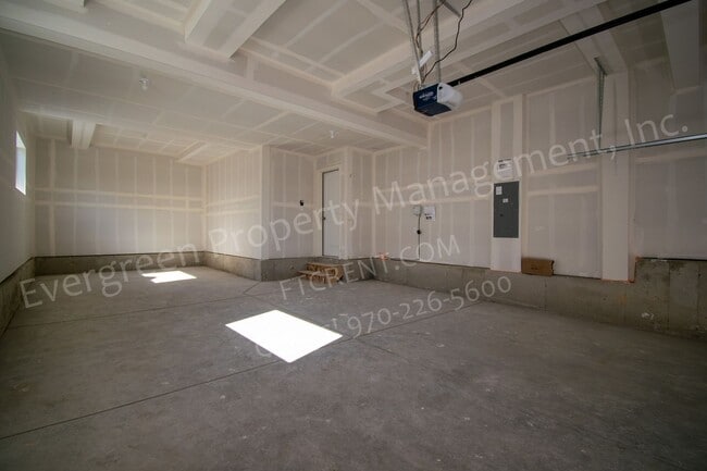 Building Photo - 1709 102nd Ave