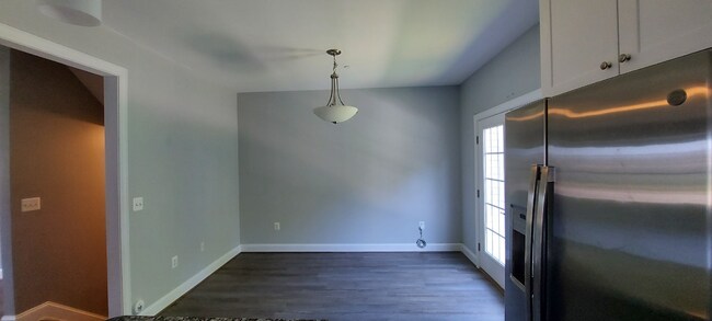 Building Photo - 1056 Rye Dr