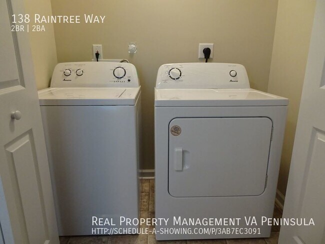 Building Photo - 2 Bedroom 1.5 Bath Single Family Home for ...