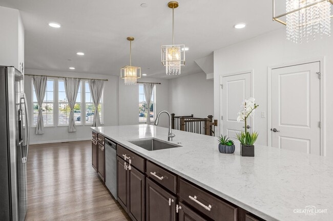 Building Photo - 2906 Reflection Dr