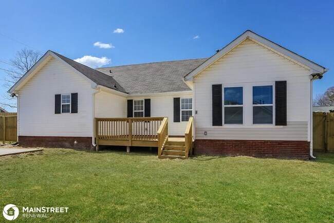Building Photo - 102 Silver Glenn Dr