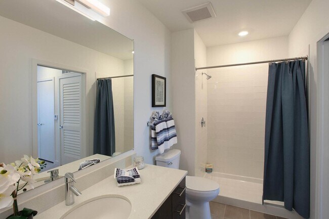 Building Photo - 3160 5th Avenue North, Unit 1