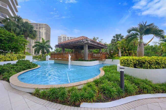 Building Photo - 20281 E Country Club Dr