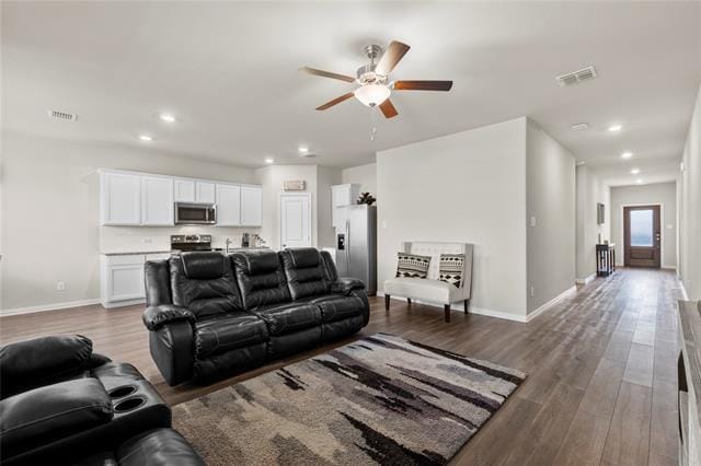 Building Photo - 4949 Parrington Dr